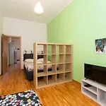 Guesthost - Porta Nuova Galliari Mini Flats *