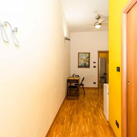 Guesthost - Porta Nuova Galliari Mini Flats Appartement *