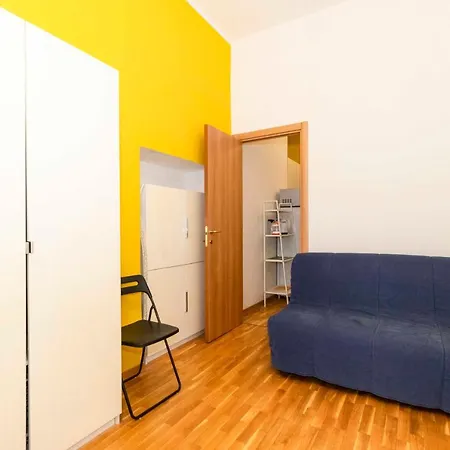 Guesthost - Porta Nuova Galliari Mini Flats Lägenhet