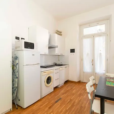 Guesthost - Porta Nuova Galliari Mini Flats