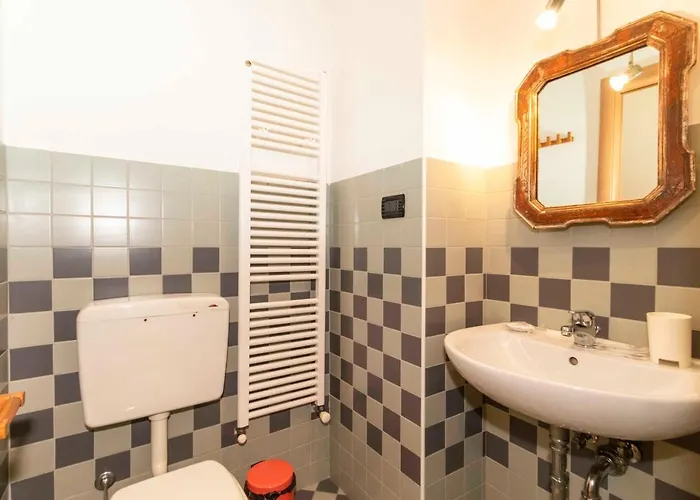 شقة Guesthost - Porta Nuova Galliari Mini Flats *