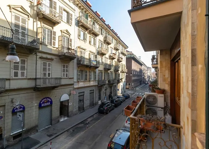 Guesthost - Porta Nuova Galliari Mini Flats شقة *