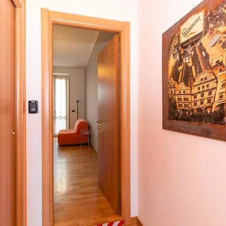 Guesthost - Porta Nuova Galliari Mini Flats *