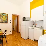 Apartment Guesthost - Porta Nuova Galliari Mini Flats