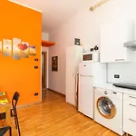 Apartment Guesthost - Porta Nuova Galliari Mini Flats *