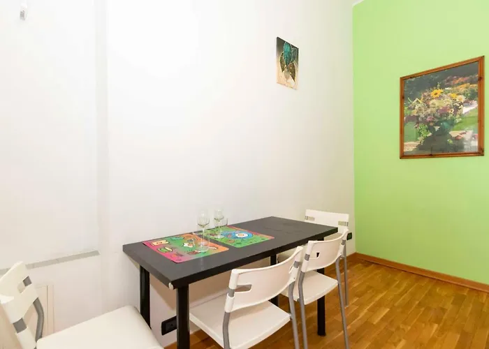 Guesthost - Porta Nuova Galliari Mini Flats Διαμέρισμα