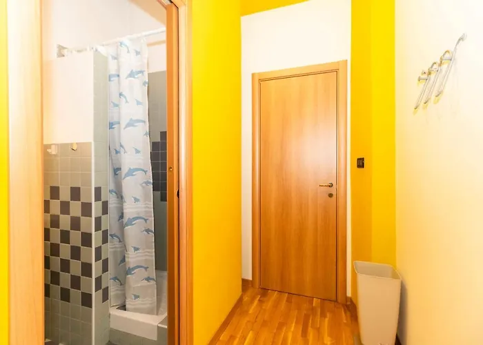Guesthost - Porta Nuova Galliari Mini Flats *