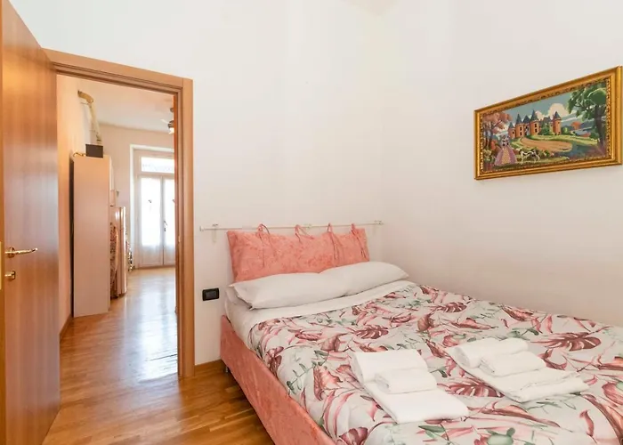 Guesthost - Porta Nuova Galliari Mini Flats *